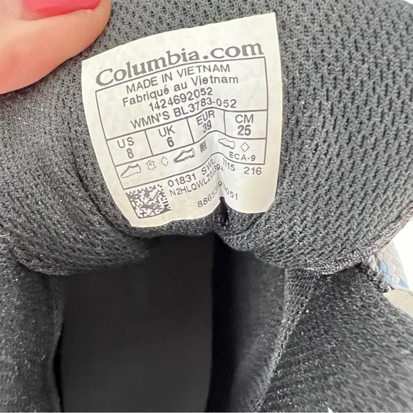 Columbia Women’s Newton Ridge Plus Quarry Cool Wave. Size 8. - Picture 7 of 7